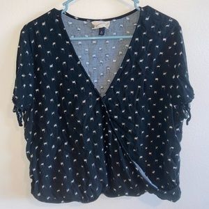 Black and white cropped shirt